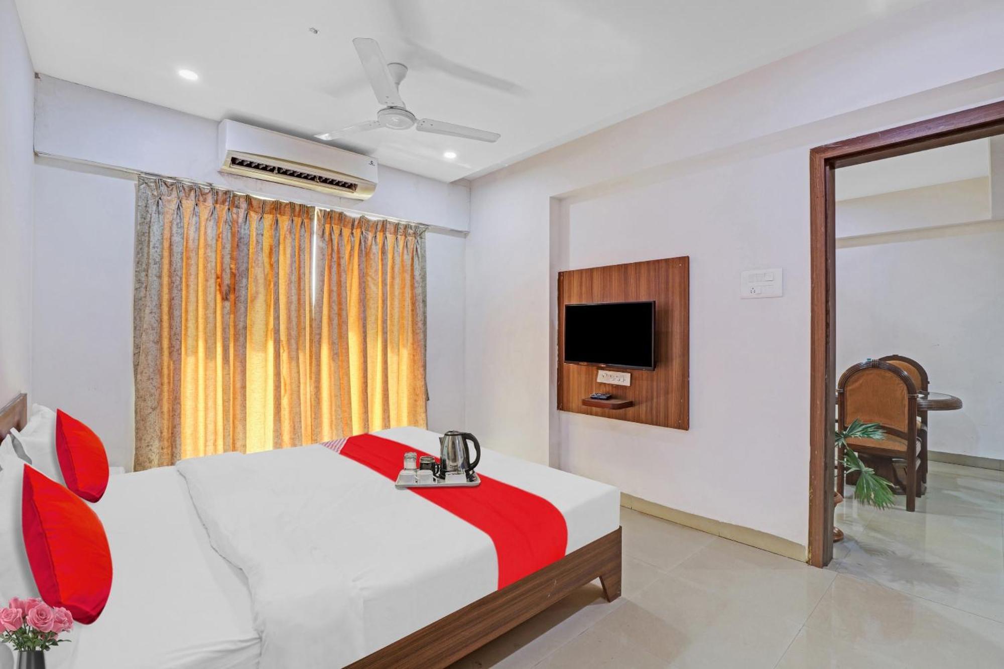 سيلفاسا Oyo Flagship Hotel Residency المظهر الخارجي الصورة