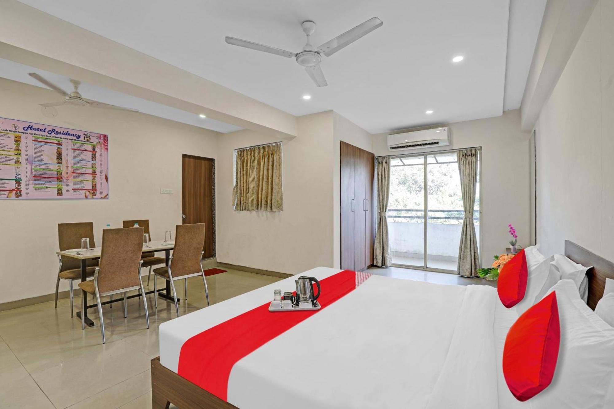 سيلفاسا Oyo Flagship Hotel Residency المظهر الخارجي الصورة